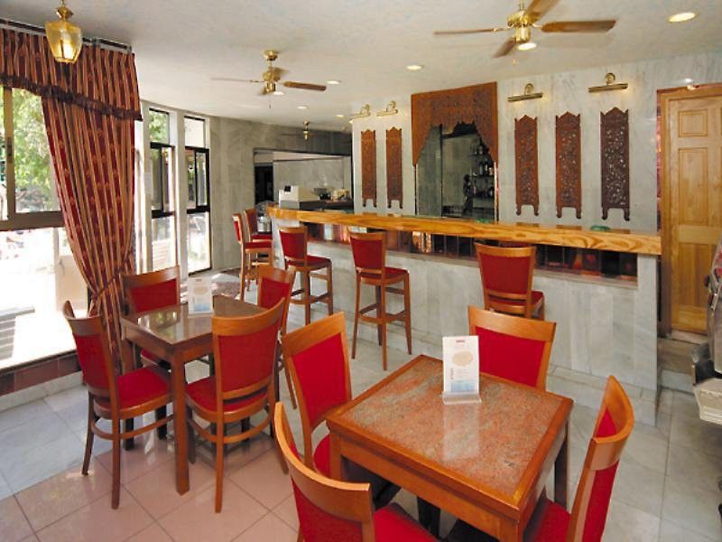 Bristol Hotel Cebelitarık Dış mekan fotoğraf